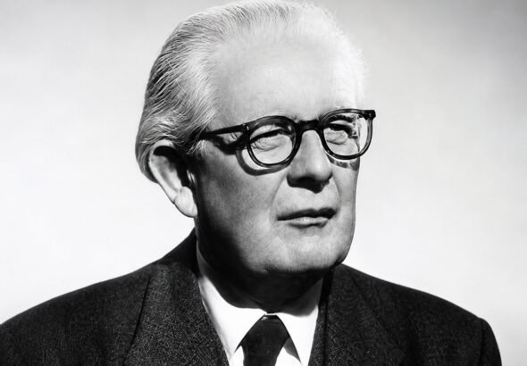 PIAGET